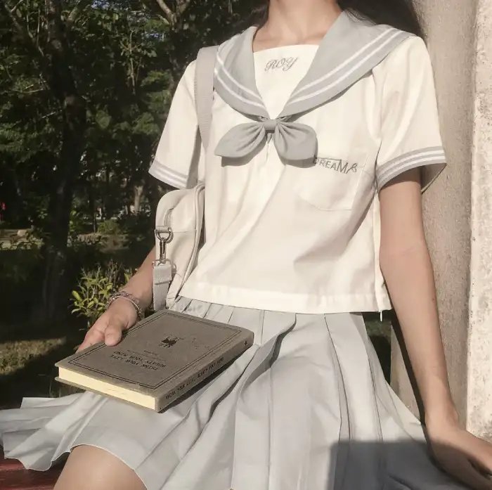 图兰朵：魔咒缘起
